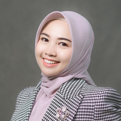 JULIA EVA PUTRI, S.Pd., M.Pd